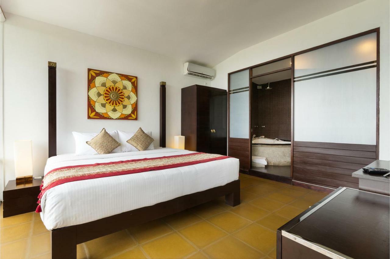 Hotel The Theva Residency Kandy Zewnętrze zdjęcie
